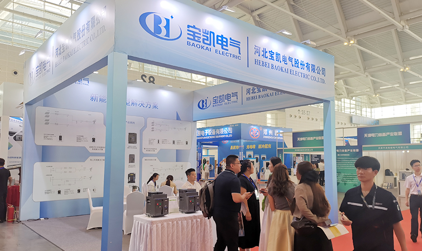 暴击行业天花板！jinnianhui今年会电气硬核技术亮相天津清洁能源展，引央视记者及能源产业巨头现场“挖宝”